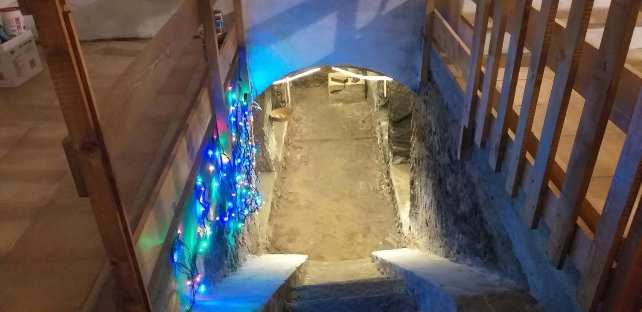 Bed and Breakfast La Cascina Della Grotta Di Tufo San Valentino  Екстер'єр фото