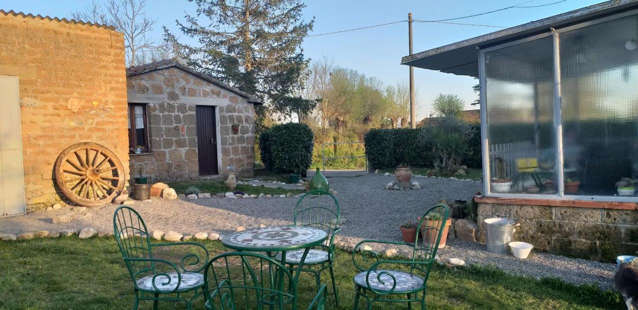 Bed and Breakfast La Cascina Della Grotta Di Tufo San Valentino  Екстер'єр фото